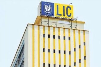 LIC AAO Admit Card 2025